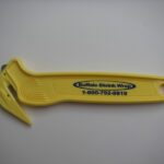 Shrink Wrap Film Knife with Tape Splitter